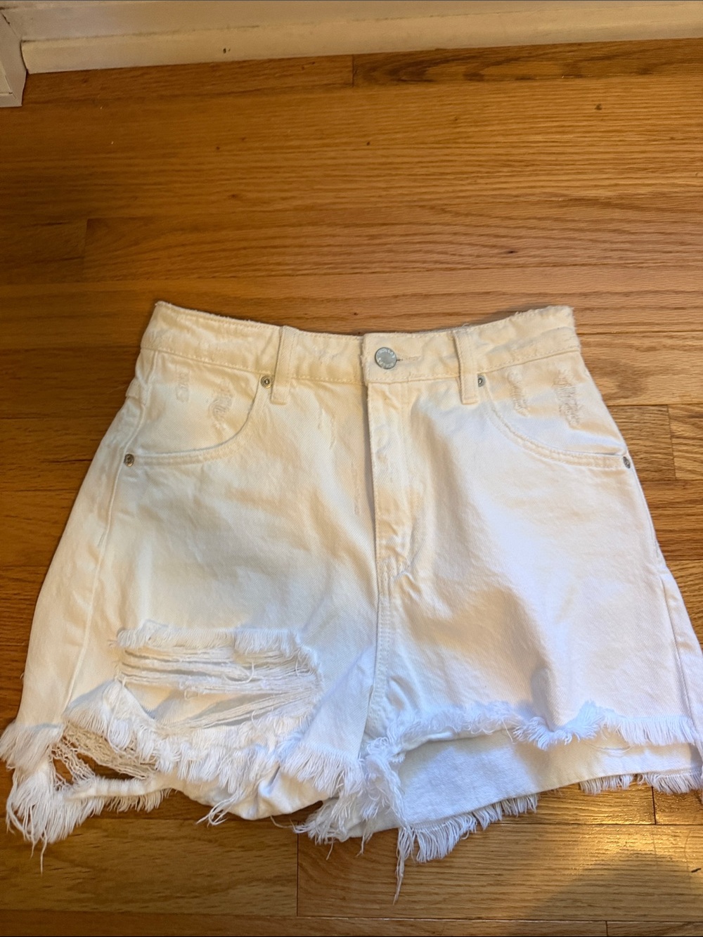 ROLLA'S White Distressed Frayed Hem Denim Shorts